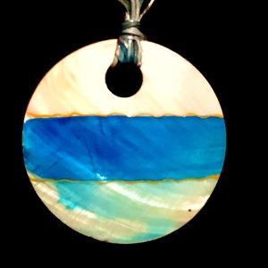 Beachy Boho Tri-Color Vintage Necklace 💙🏄‍♀️
